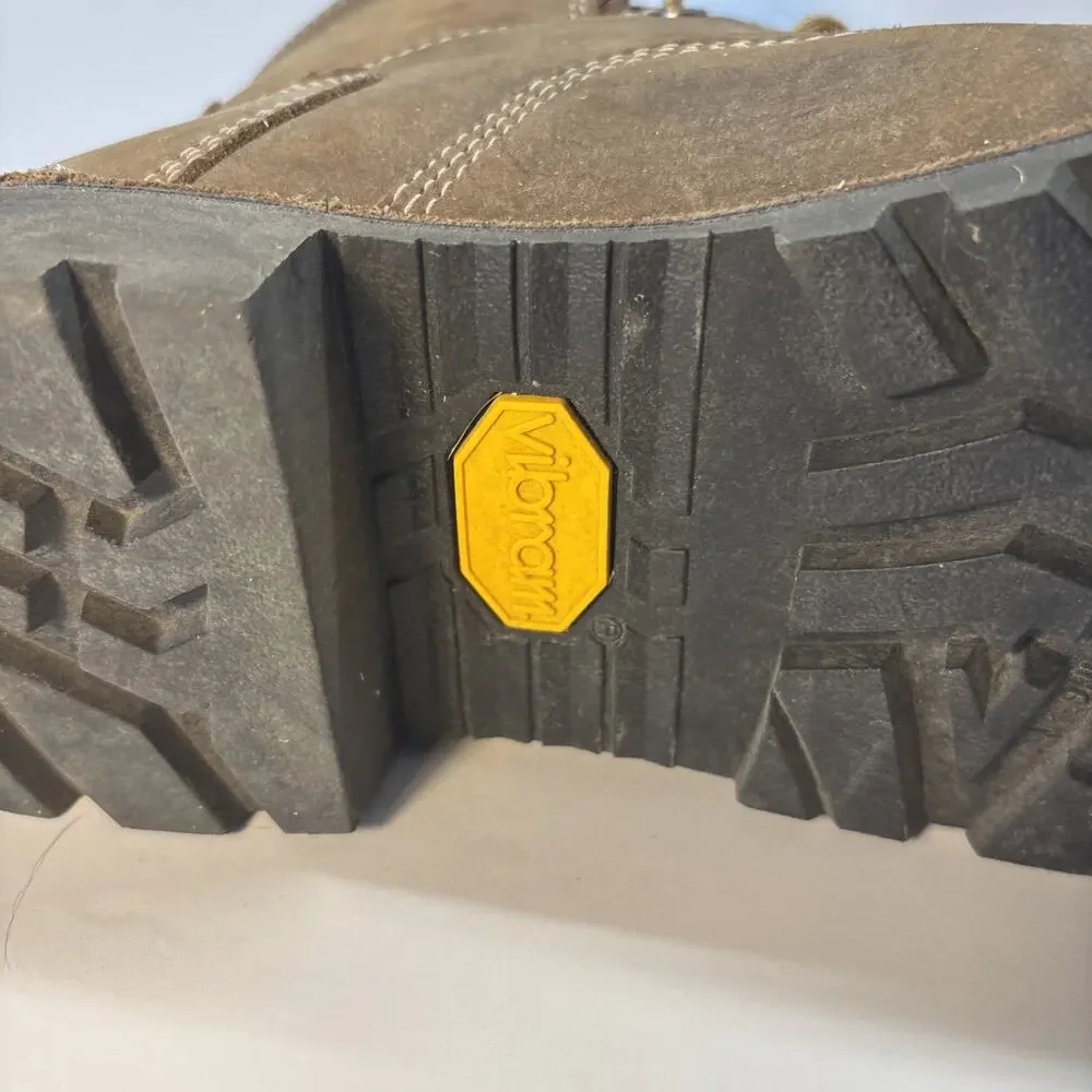 Danner Men's Work Boots Size 9 Brown Vibram EH